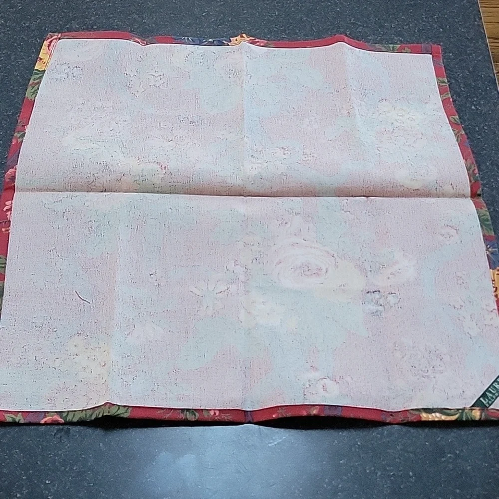 Ralph Lauren Christmad Red Green 100% Cotton Napkin Dish Towel Square 19